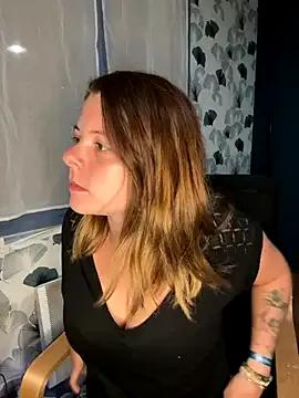 Nina_blain on StripChat 