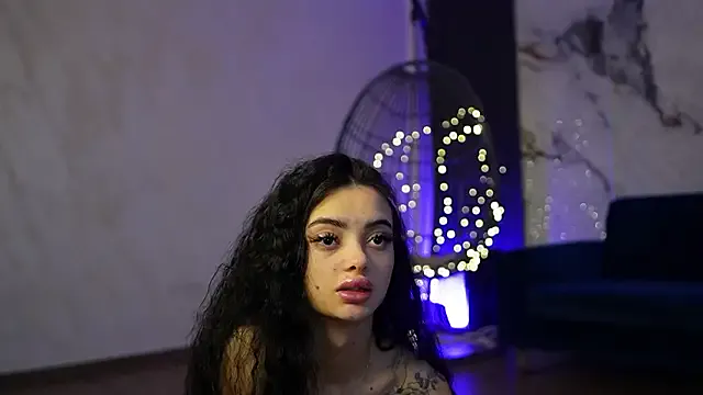 RachelRavee model from sc