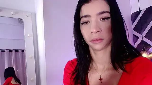 sara_lopee1 on StripChat 