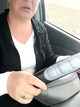 Saysomething3 on StripChat 