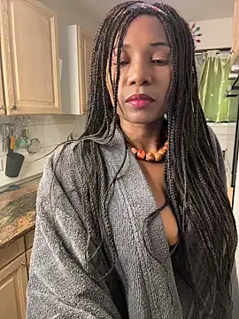 ShantelSexyYoungMilfie model from sc