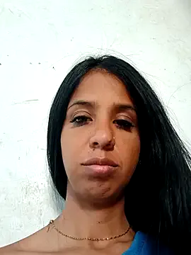 skinnyprety18 model from sc