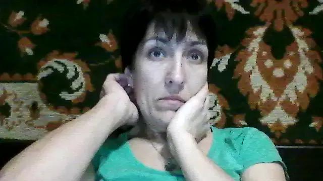 SunnyAmorre on StripChat 