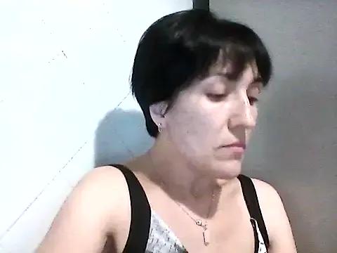 SunnyAmorre on StripChat 