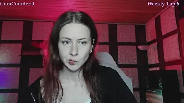 SweetSeraphine on StripChat 