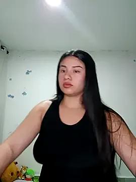 tara20_ on StripChat 