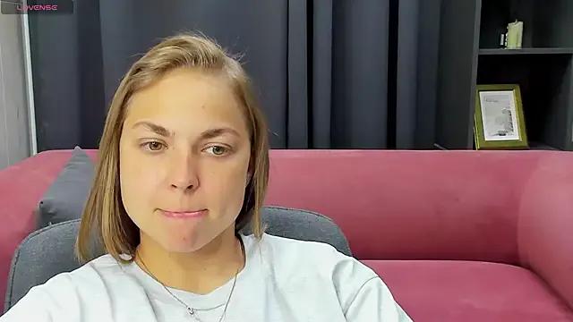 TataArdent on StripChat 