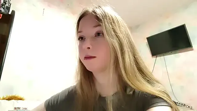 TiaBIanks model from sc