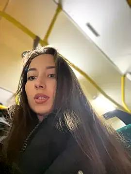 VelvetVixenI — spank naked pussy loudly in supermarke