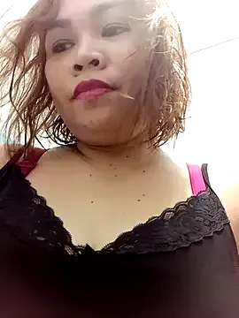 XXLorie_02 on StripChat