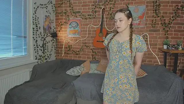 yamy_yamy_yamy on StripChat 