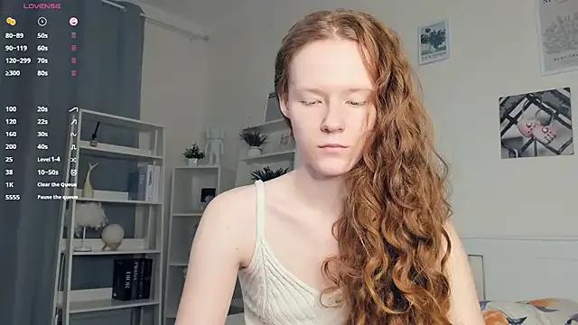 ZaraBluitt on StripChat 