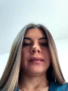 Photos of alicee16 from StripChat is Private