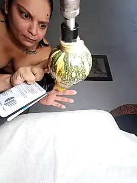 Photos of big_pusyy from StripChat is Freechat