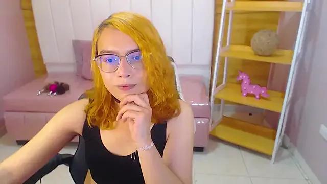 Photos of bonnielilly_a from StripChat is Private