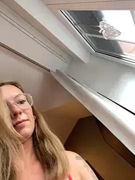 Photos of BunnyDiamond1 from StripChat is Freechat