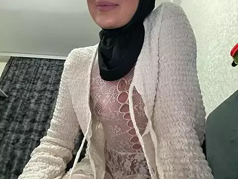 Photos of GumusGuray from StripChat is Freechat