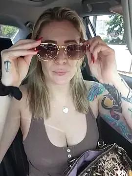 Photos of HollyTattoo from StripChat is Freechat