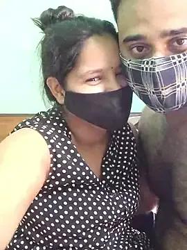 Photos of IND_COUPLE1 from StripChat is Freechat