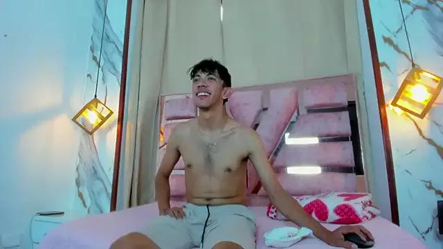 Photos of kameron_and_Nick from StripChat is Freechat