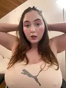 Photos of Kamilla_Loop from StripChat is Freechat