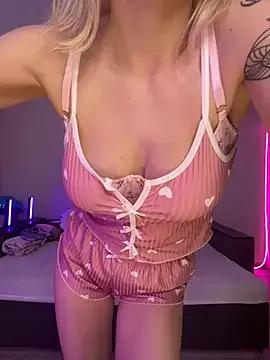 Photos of LoveLuna_ from StripChat is Freechat