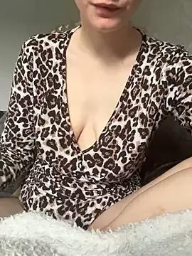 Photos of raen001 from StripChat is Freechat