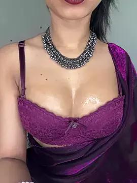 Photos of Sonasexy321 from StripChat is Freechat