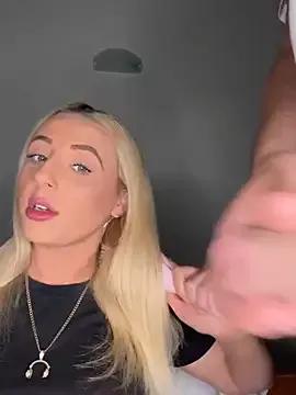 Photos of Strongqueen from StripChat is Group