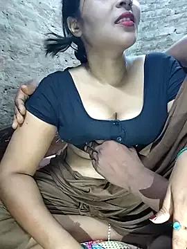Photos of Yourhotybhabhi from StripChat is Freechat
